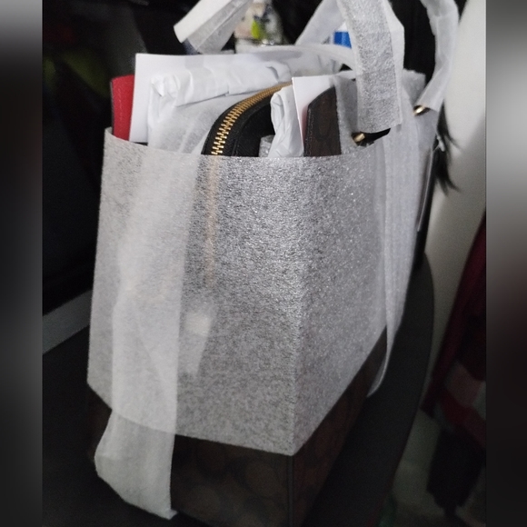 Coach Tatum Carryall In Signature Canvas - Picture 10 of 14